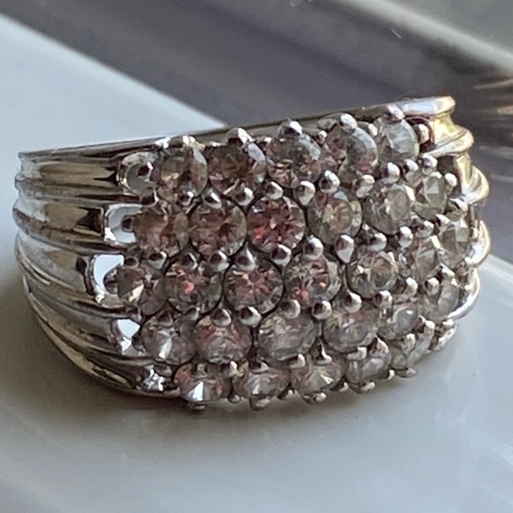 Diamonique Vintage QVC CZ Cluster Band Sterling Silver Ring Sz 5 - Picture 12 of 12